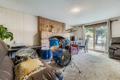 8009 Douglas Drive N, Brooklyn Park, MN 55443 - Photo 23