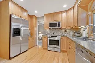 13204 Sheffield Curve, Hopkins, MN 55305 - Photo 9