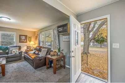 602 Kenzie Street, Sherburn, MN 56171 - Photo 3