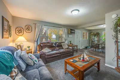 602 Kenzie Street, Sherburn, MN 56171 - Photo 5