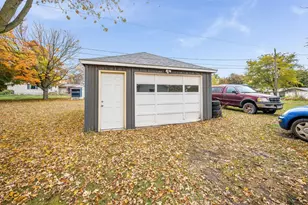 602 Kenzie St, Sherburn, MN 56171 - Photo 27