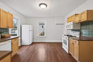 1711 4th St E, Saint Paul, MN 55106 - Photo 13