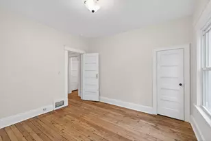 1711 4th St E, Saint Paul, MN 55106 - Photo 15