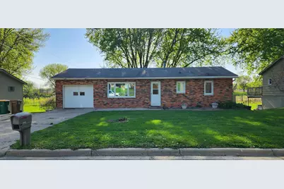 410 Wedgewood Road, Albert Lea, MN 56007 - Photo 1