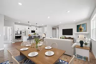 1513 Clover Preserve Wy, Chaska, MN 55318 - Photo 5