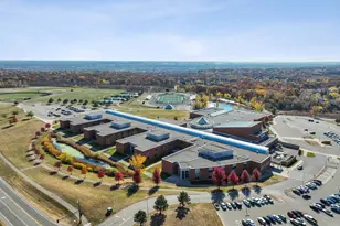 1634 Oak Crk Dr, Chaska, MN 55318 - Photo 49