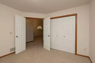 14387 Embassy Way, Apple Valley, MN 55124 - Photo 5