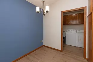 14387 Embassy Way, Apple Valley, MN 55124 - Photo 29