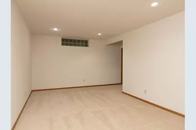 14387 Embassy Way, Apple Valley, MN 55124 - Photo 35