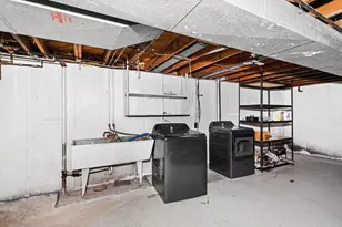 204 N Blackman Ave, Duluth, MN 55811 - Photo 21