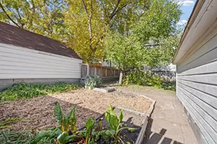 1058 Blair Ave, Saint Paul, MN 55104 - Photo 33