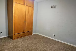 409 N Prairie St, Sherburn, MN 56171 - Photo 23