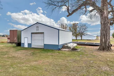 1958 State Highway 15, Truman, MN 56088 - Photo 7