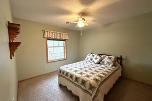 1610 8th Ave N, Princeton, MN 55371 - Photo 15