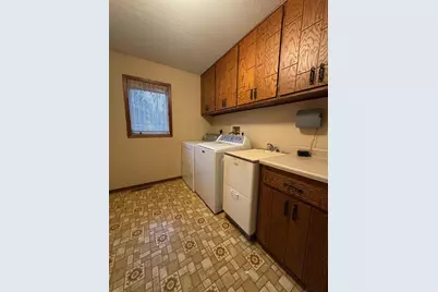 204 F Street, Marshall, MN 56258 - Photo 13