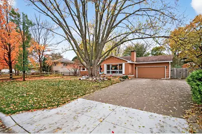 6413 Noble Avenue N, Brooklyn Center, MN 55429 - Photo 45