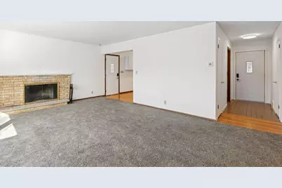 1410 Hillsboro Avenue S, Saint Louis Park, MN 55426 - Photo 7