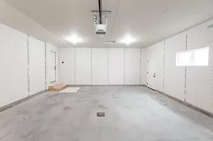 6611 Belding Dr S, Fargo, ND 58104 - Photo 31