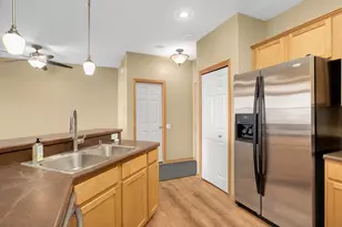 13720 Atrium Ave, Rosemount, MN 55068 - Photo 15