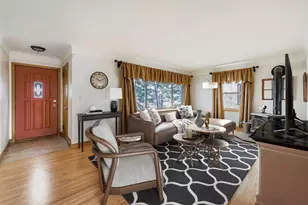 1920 Margaret St, Saint Paul, MN 55119 - Photo 7