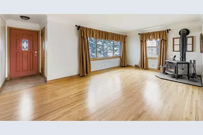 1920 Margaret Street, Saint Paul, MN 55119 - Photo 5