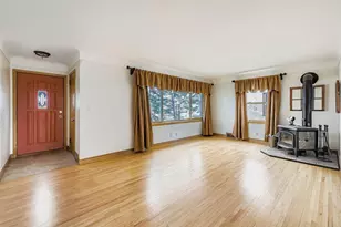 1920 Margaret St, Saint Paul, MN 55119 - Photo 5