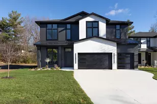 504 N Maple St, Chaska, MN 55318 - Photo 1