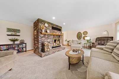 8323 Hamel Way, Morristown, MN 55052 - Photo 13