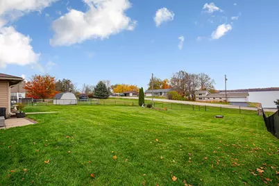 8323 Hamel Way, Morristown, MN 55052 - Photo 7