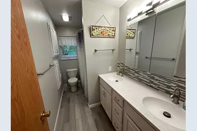 111 W Ridgeview Drive, Starbuck, MN 56381 - Photo 9