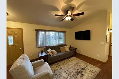 111 W Ridgeview Drive, Starbuck, MN 56381 - Photo 3