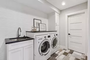 12 Overholt Pass, Edina, MN 55439 - Photo 91