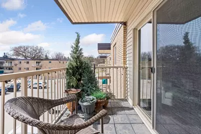 3155 Old Highway 8 #306, Roseville, MN 55418 - Photo 19