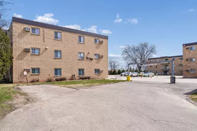 3155 Old Highway 8 #306, Roseville, MN 55418 - Photo 23