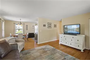 9457 Saratoga Ln N, Maple Grove, MN 55369 - Photo 5
