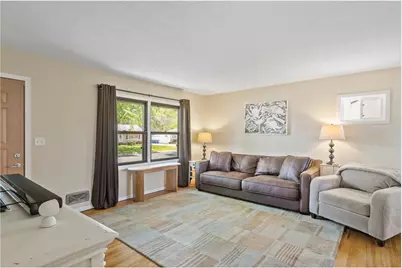 9457 Saratoga Lane N, Maple Grove, MN 55369 - Photo 3