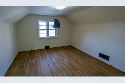 301 Giles Place, Albert Lea, MN 56007 - Photo 15