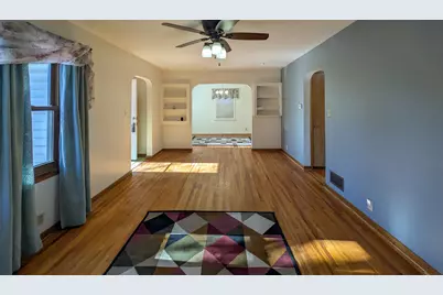 301 Giles Place, Albert Lea, MN 56007 - Photo 3