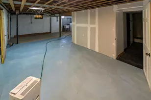 301 Giles Pl, Albert Lea, MN 56007 - Photo 17