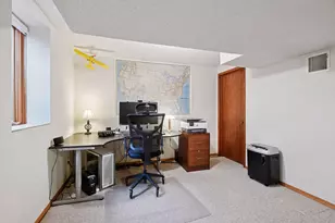 285 Wedgewood Ln N, Plymouth, MN 55441 - Photo 41