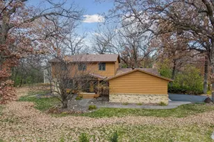 285 Wedgewood Ln N, Plymouth, MN 55441 - Photo 3