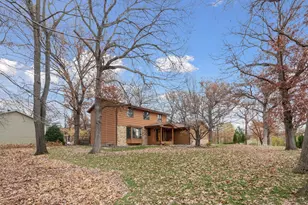 285 Wedgewood Ln N, Plymouth, MN 55441 - Photo 7