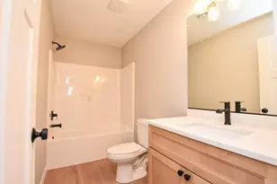 4205 Bristlecone Loop S, Fargo, ND 58104 - Photo 33