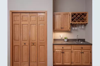 17213 Rogers Road, Eden Prairie, MN 55347 - Photo 7