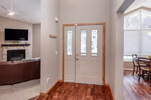 17213 Rogers Rd, Eden Prairie, MN 55347 - Photo 3