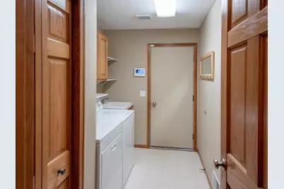 17213 Rogers Road, Eden Prairie, MN 55347 - Photo 19