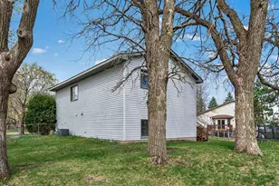 25931 8th St W, Zimmerman, MN 55398 - Photo 3