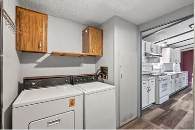 7436 West Circle NE, Fridley, MN 55432 - Photo 27