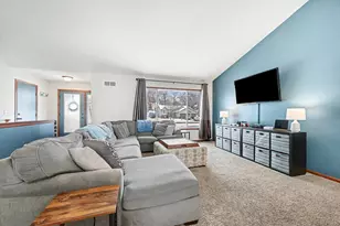 757 Pleasant Ave, Saint Paul Park, MN 55071 - Photo 3