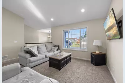 13940 3rd Avenue S, Zimmerman, MN 55398 - Photo 3